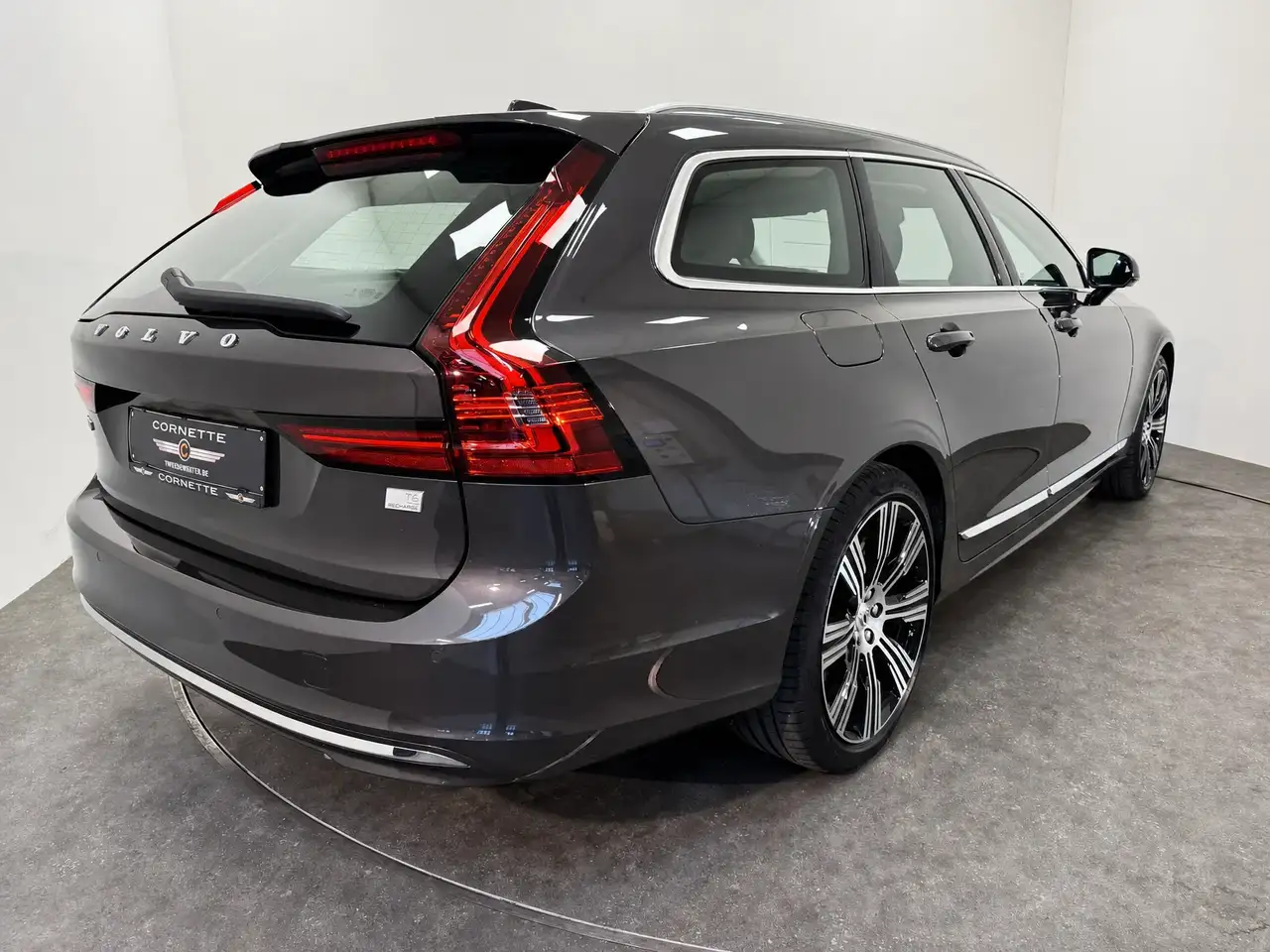 Volvo V90 - 8