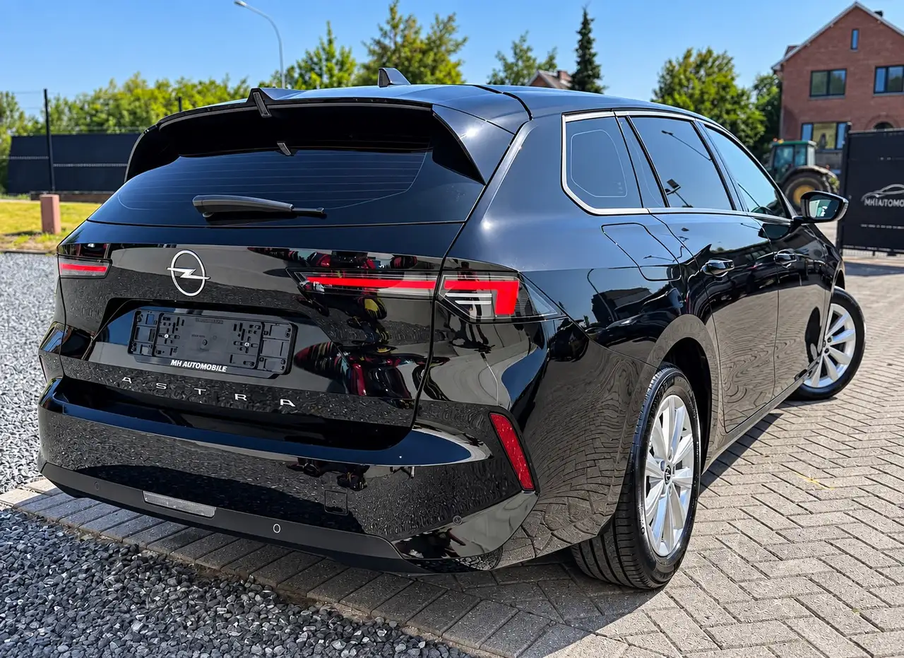 Opel Astra - 2