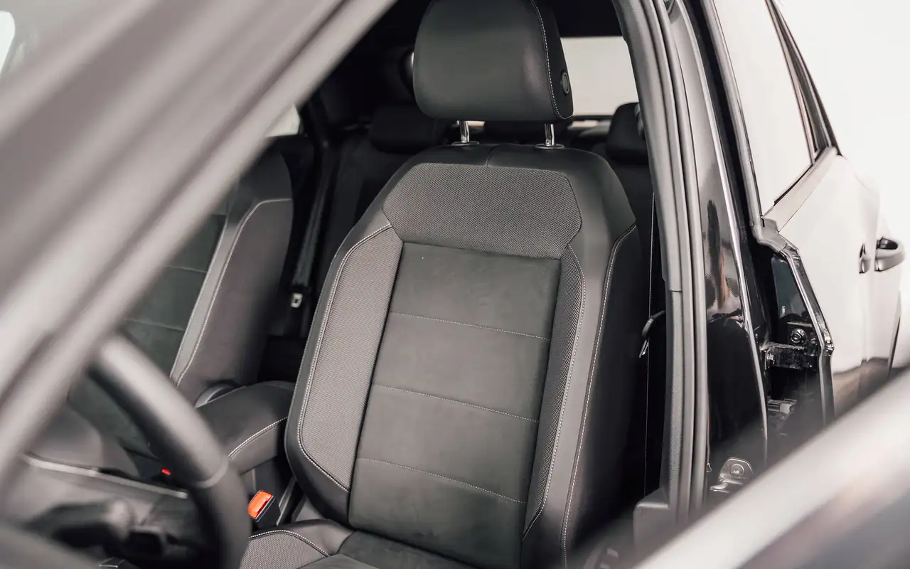 Volkswagen T-Roc - 11
