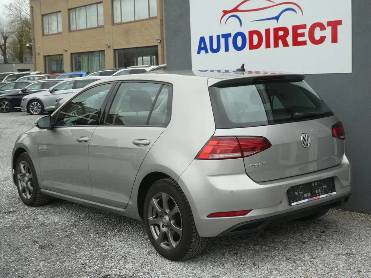 Volkswagen Golf - 3