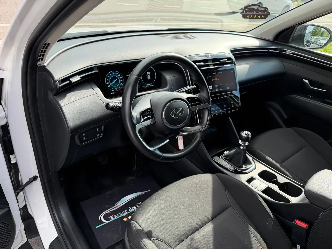 Hyundai TUCSON - 11