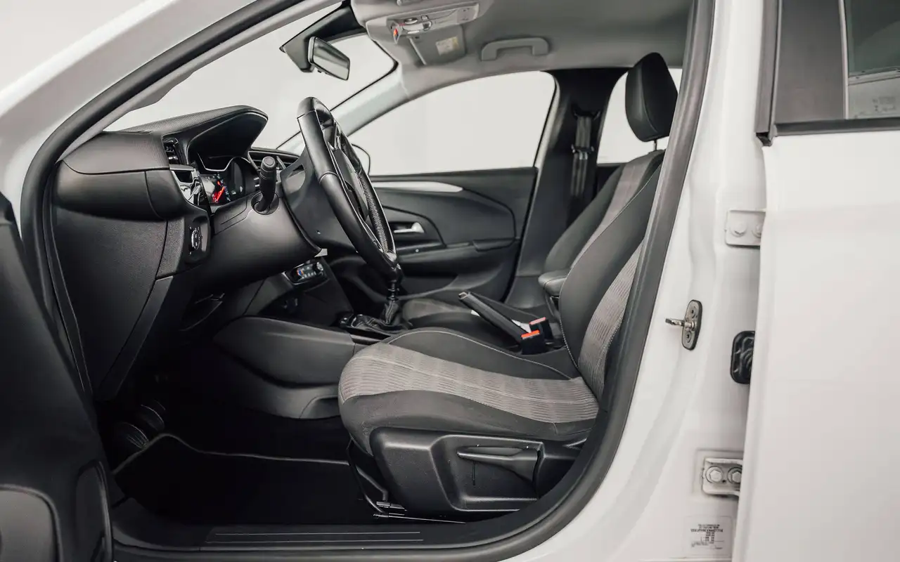 Opel Corsa - 12