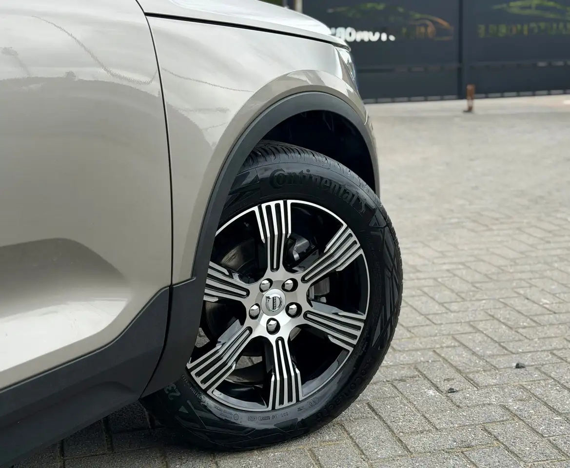 Volvo XC40 - 10