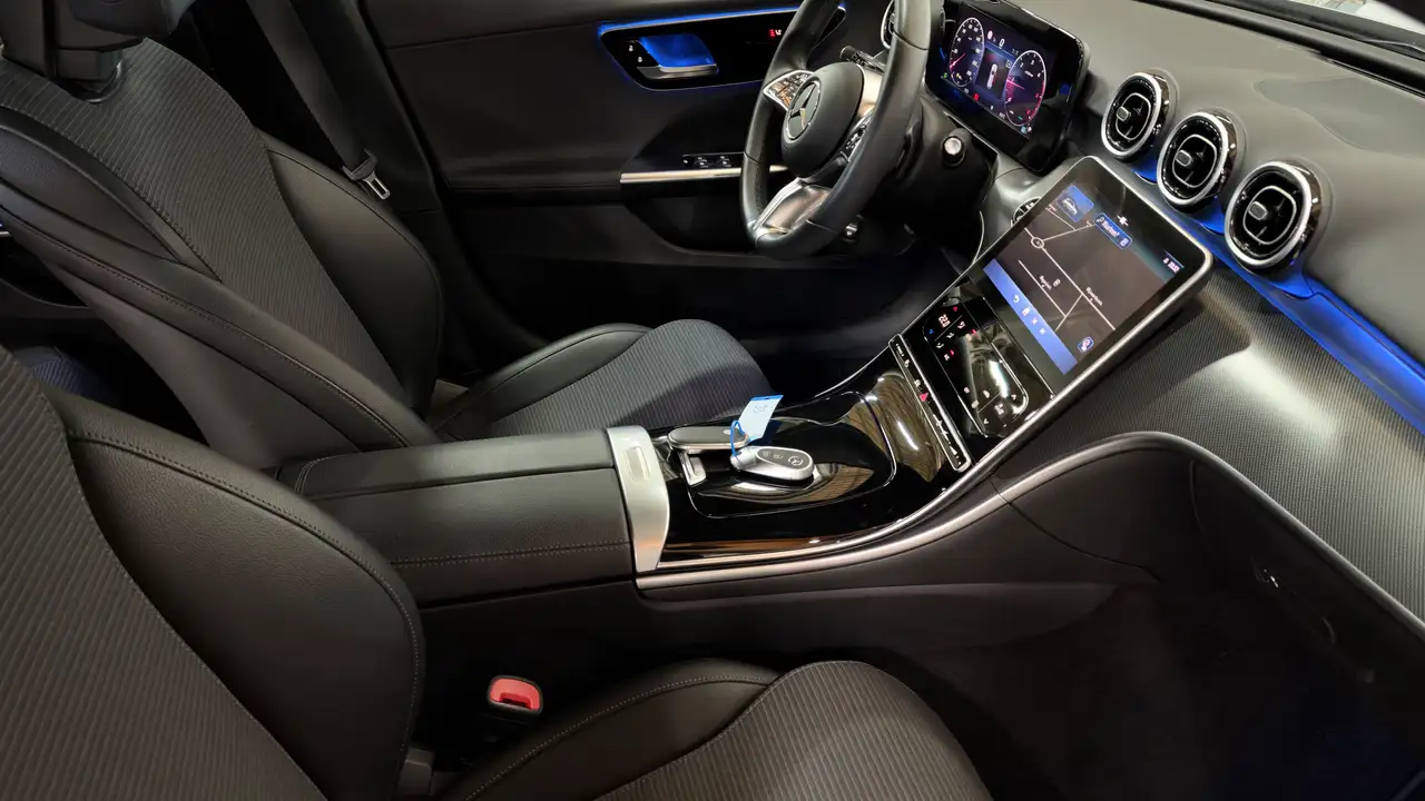 Mercedes-Benz C 200 - 9