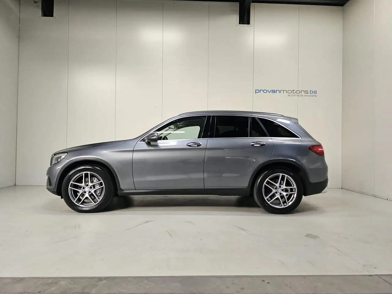 Mercedes-Benz GLC 220 - 8
