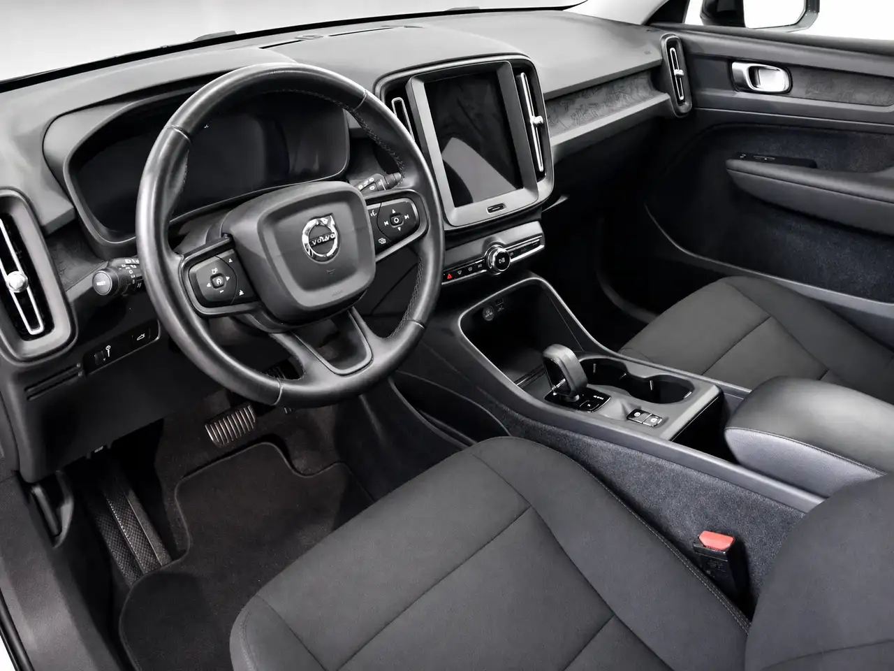 Volvo XC40 - 10