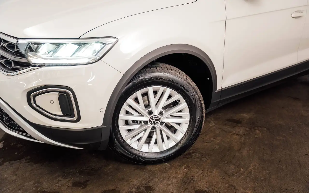 Volkswagen T-Roc - 5