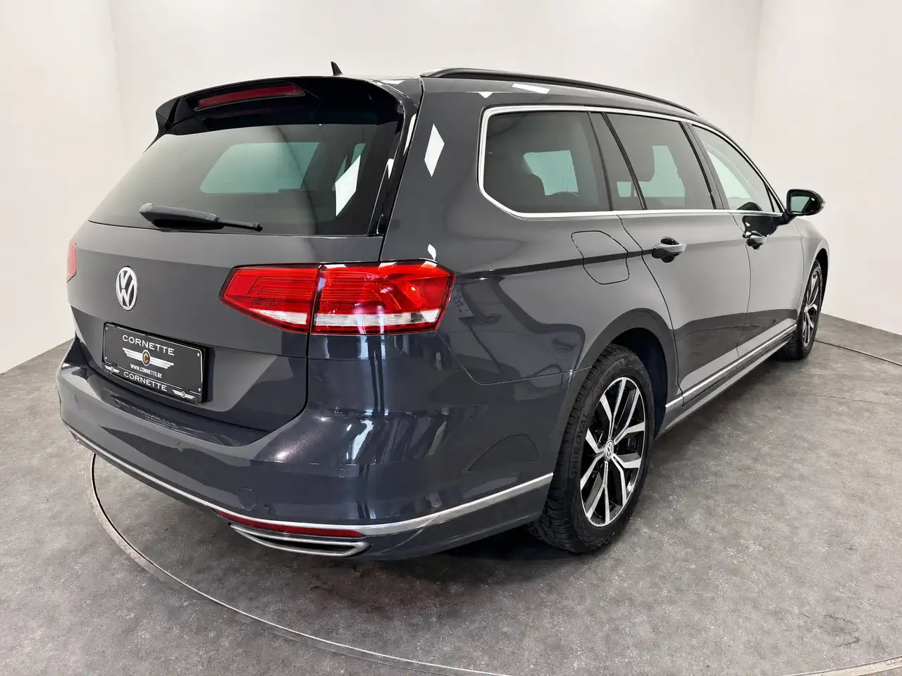 Volkswagen Passat Variant - 7