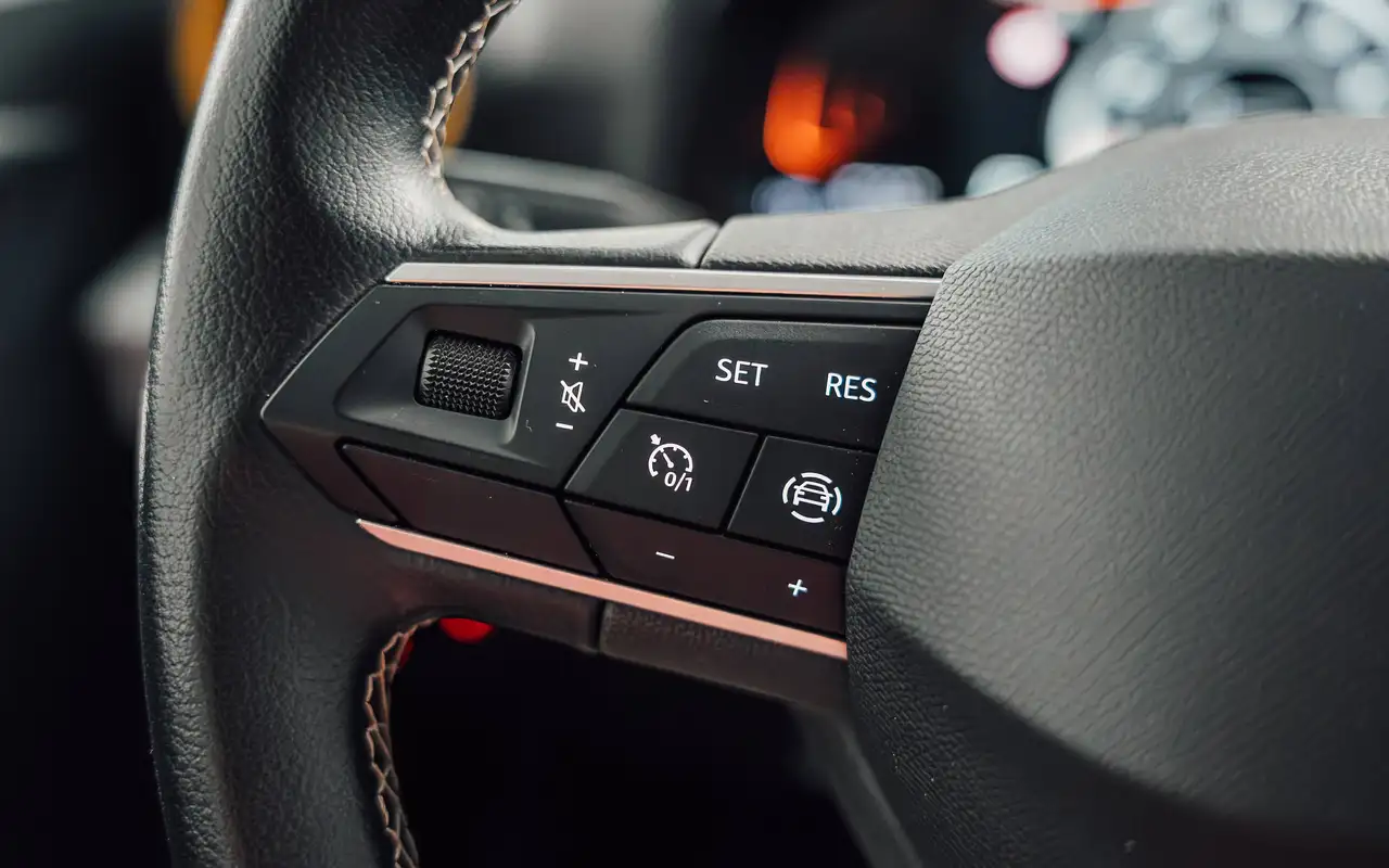 SEAT Arona - 12