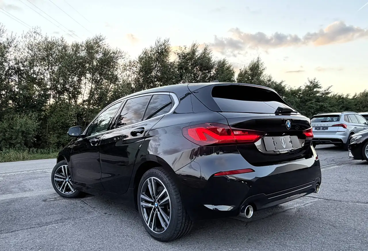 BMW 120 - 6