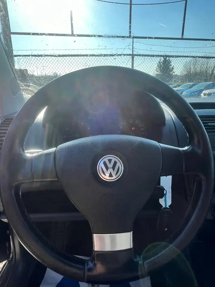 Volkswagen Polo - 6
