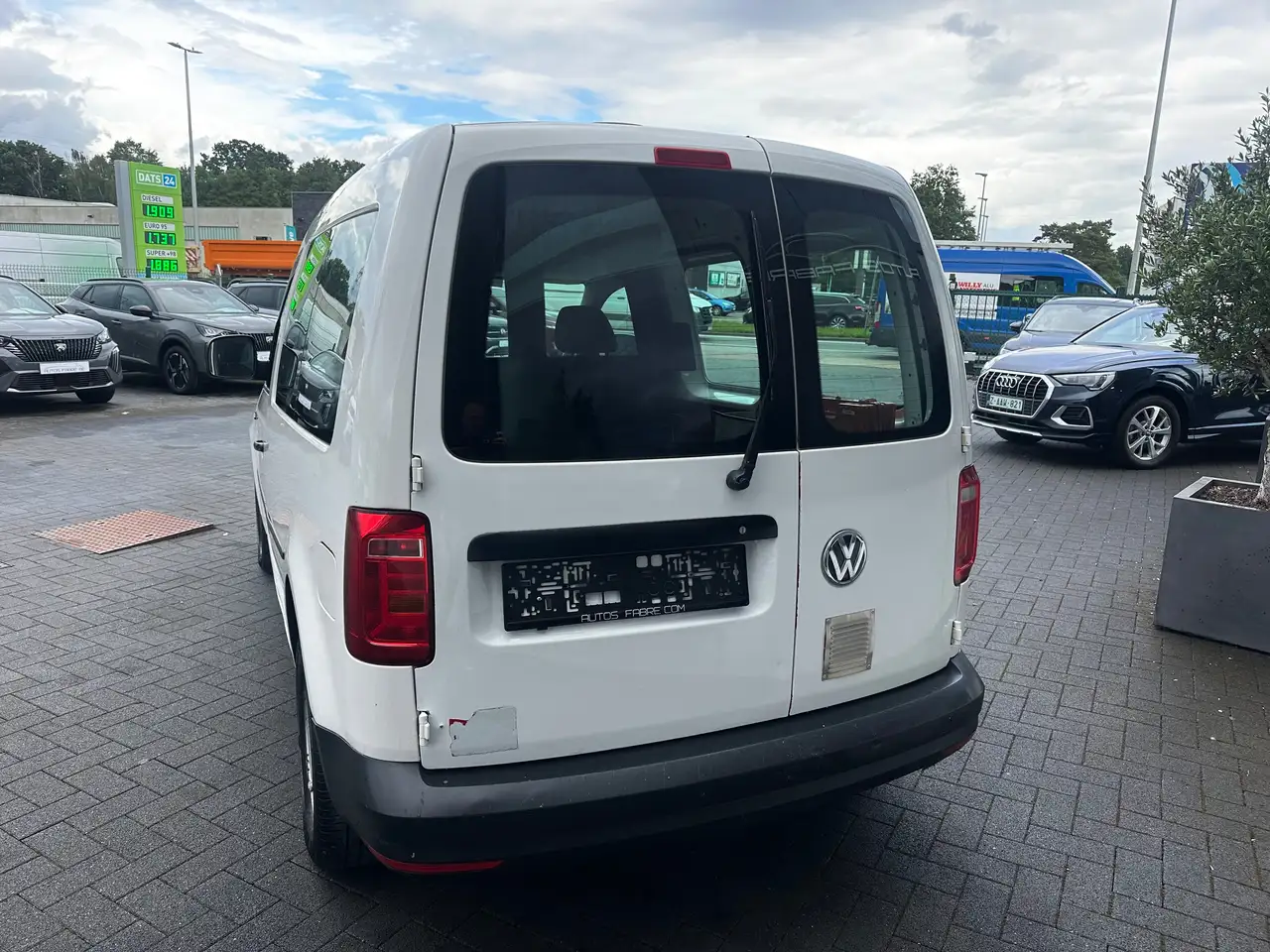 Volkswagen Caddy - 6