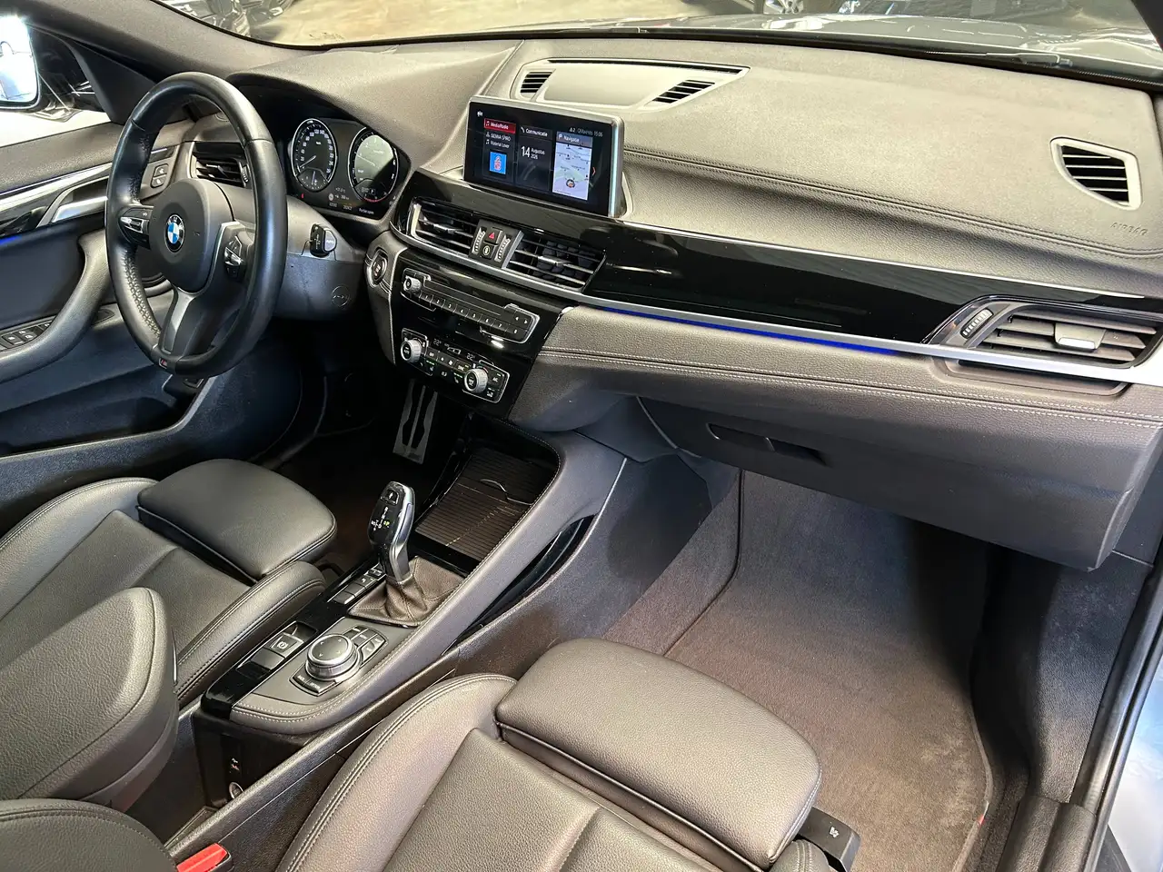 BMW X2 - 10