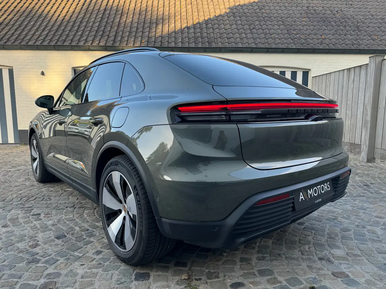 Porsche Macan - 6