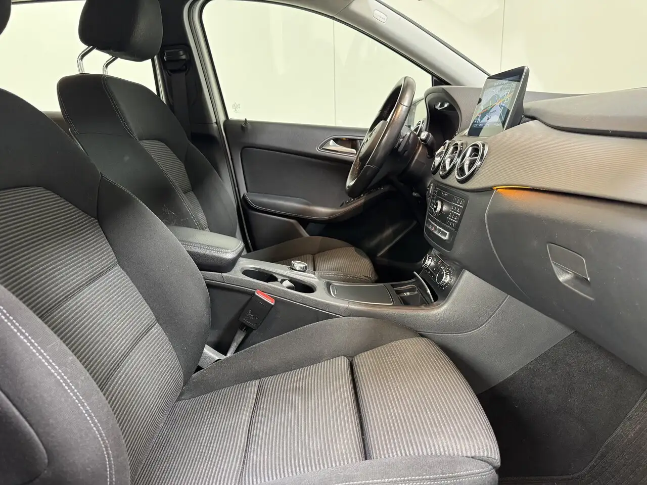 Mercedes-Benz B 180 - 2