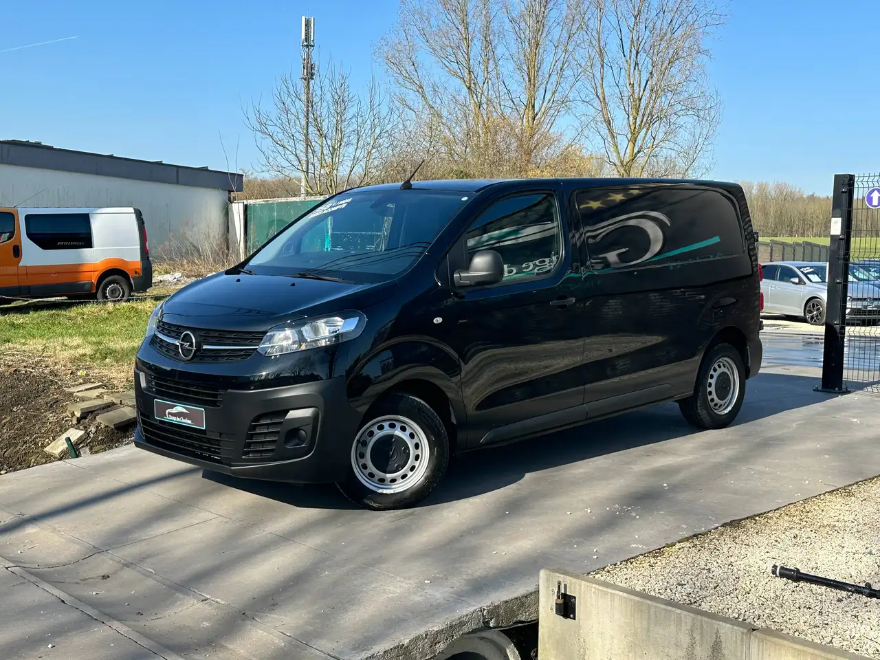 Opel Vivaro - 12