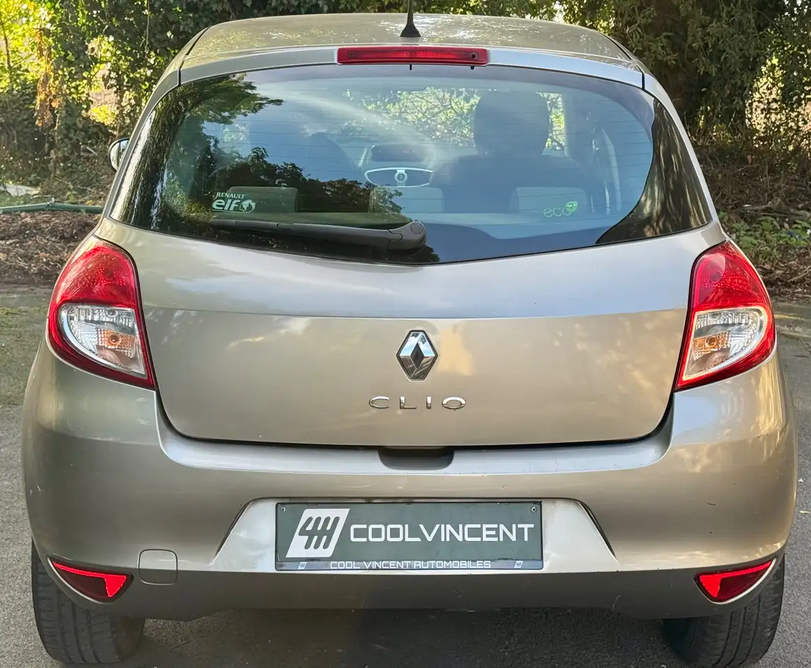 Renault Clio - 5