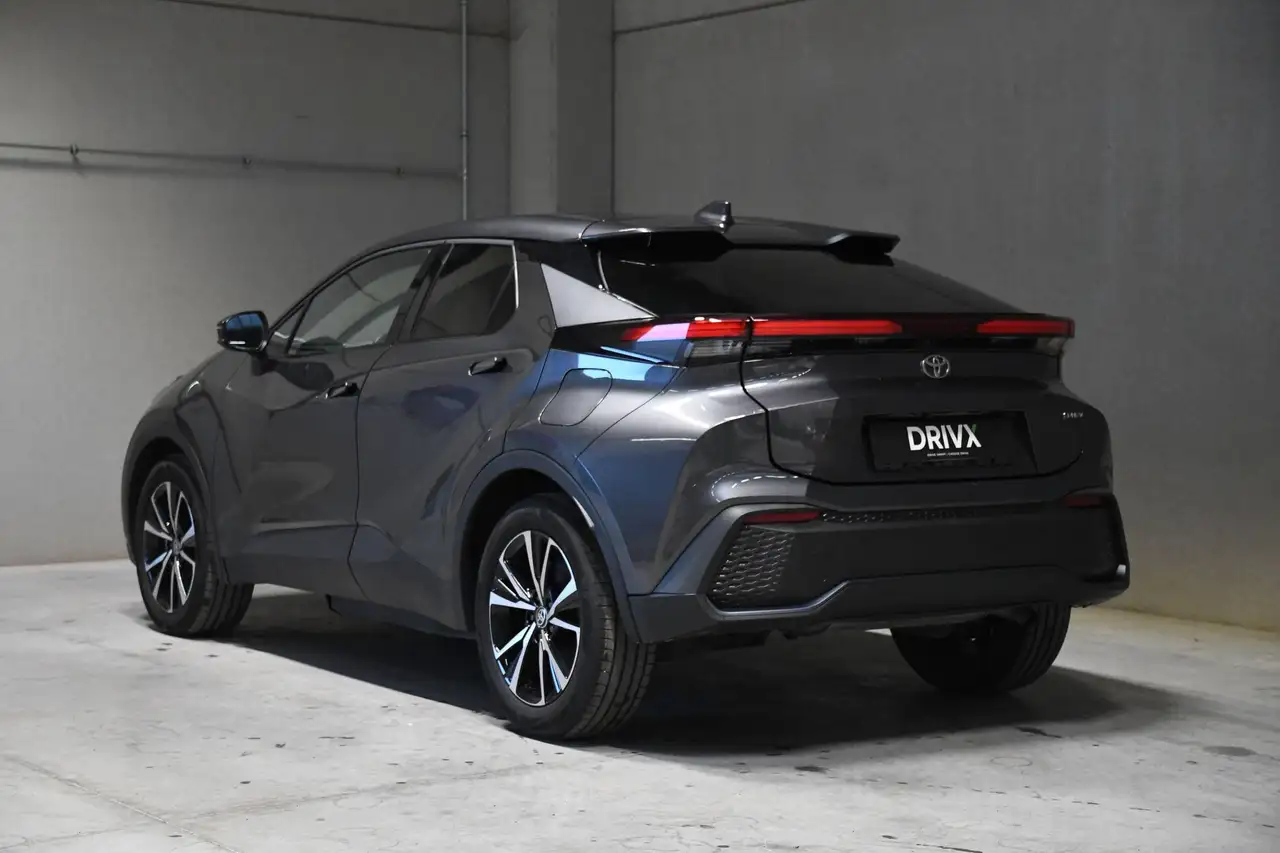 Toyota C-HR - 7