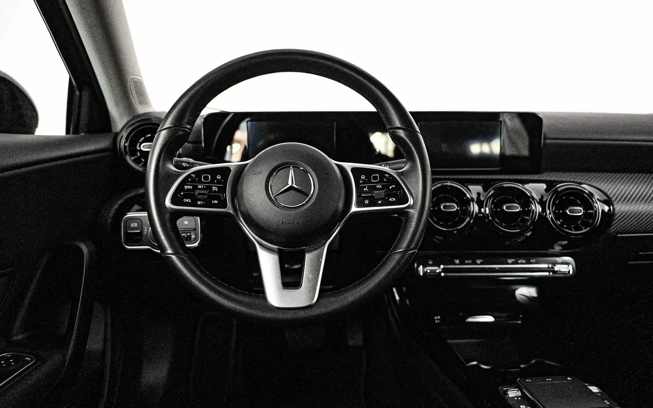 Mercedes-Benz A 180 - 11