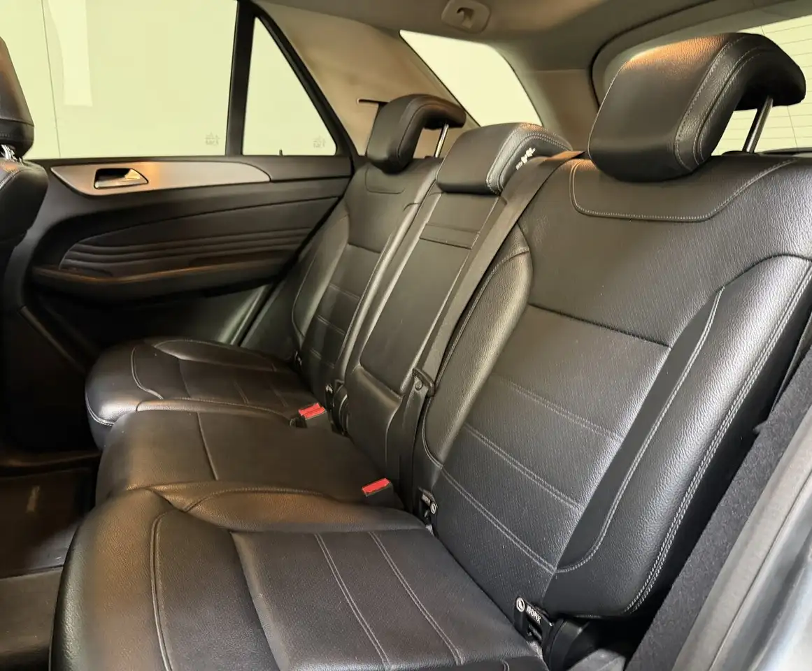 Mercedes-Benz GLE 250 - 10