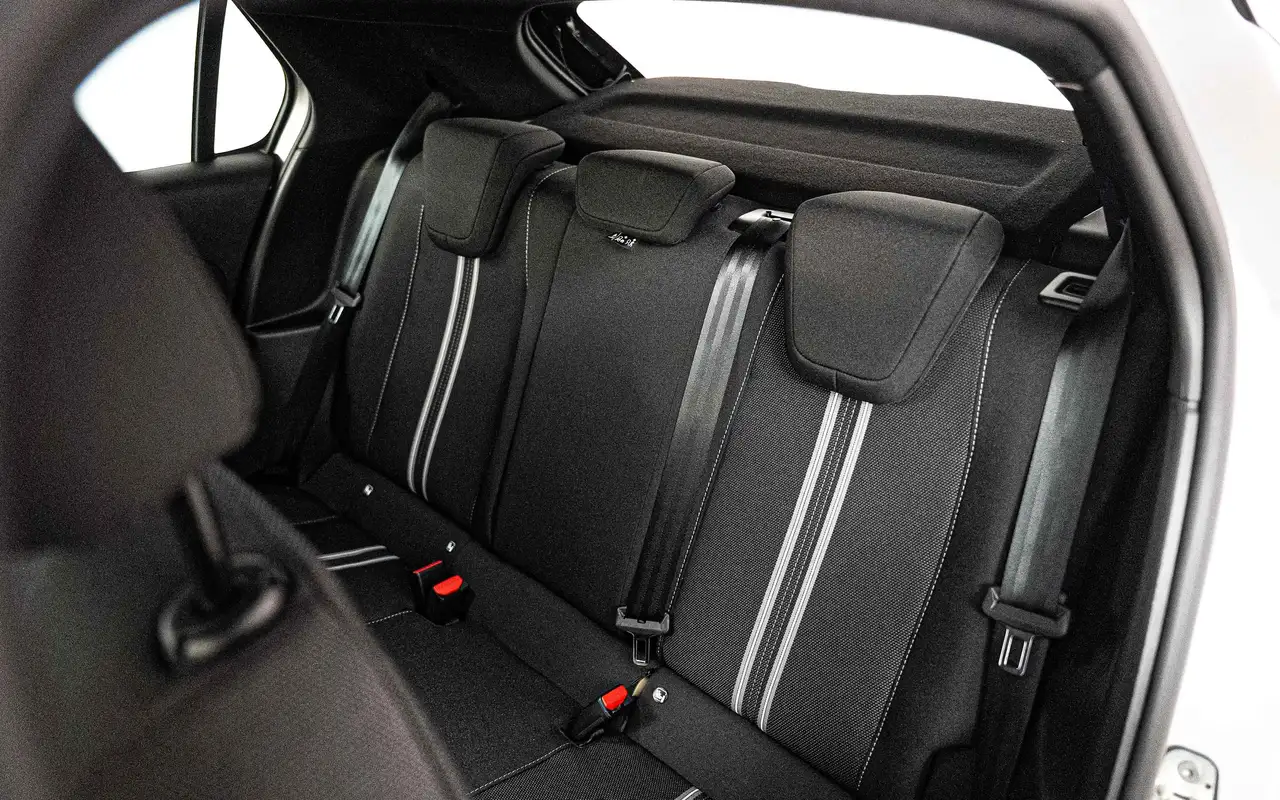 Opel Corsa - 7