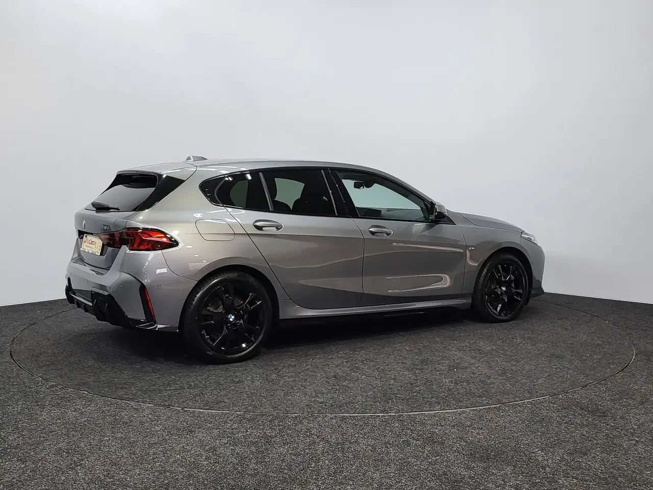 BMW 118 - 6