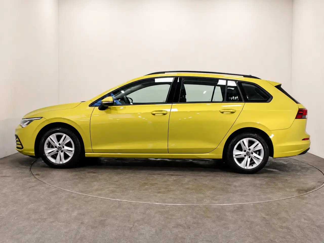 Volkswagen Golf Variant - 4