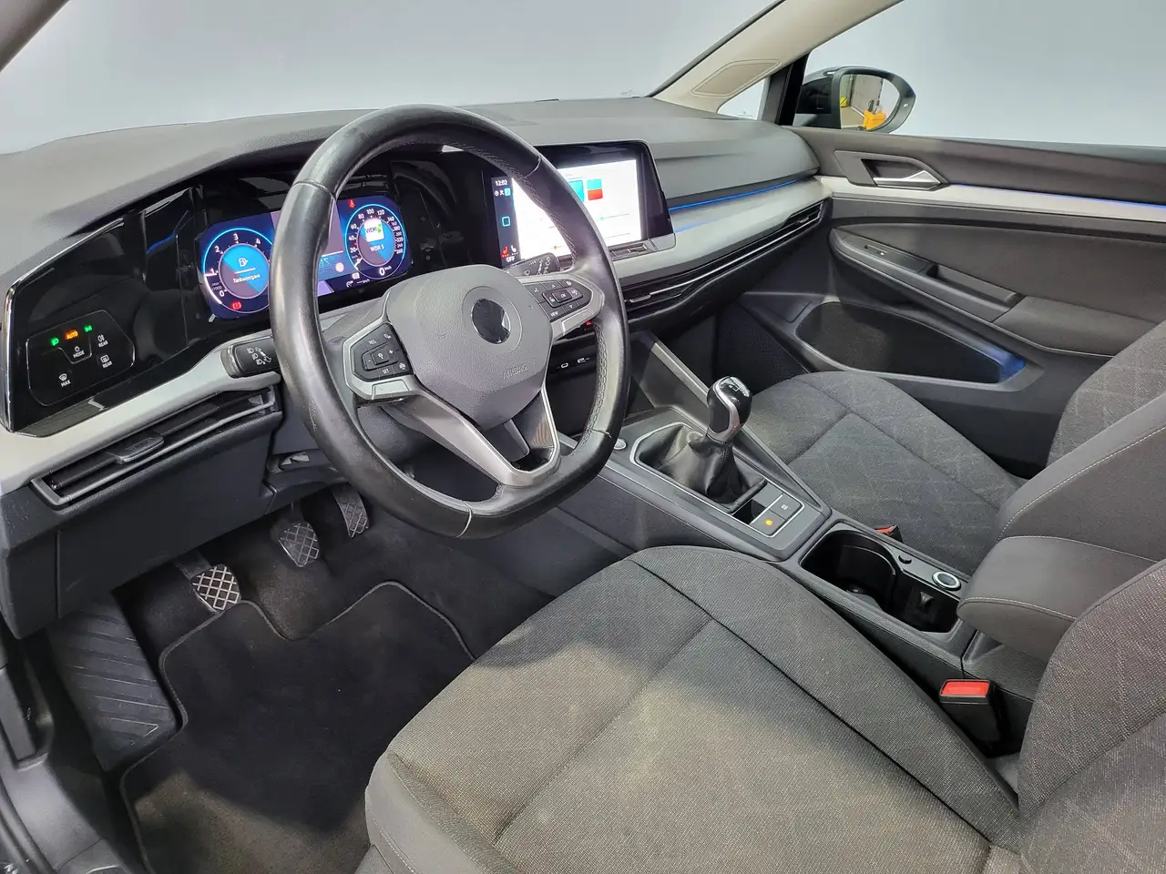 Volkswagen Golf Variant - 11