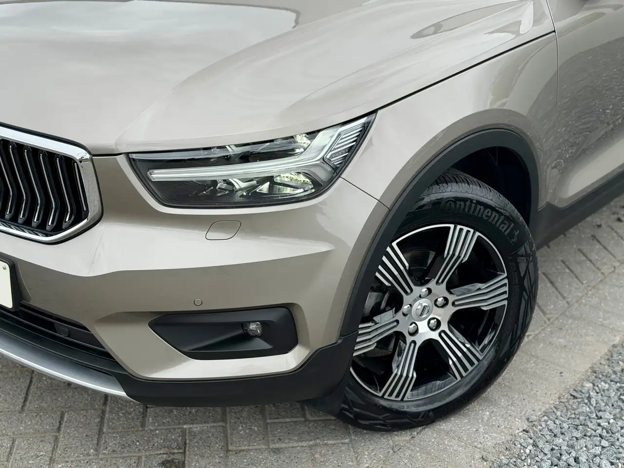 Volvo XC40 - 8