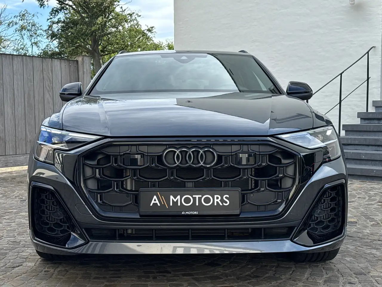 Audi Q8 - 2