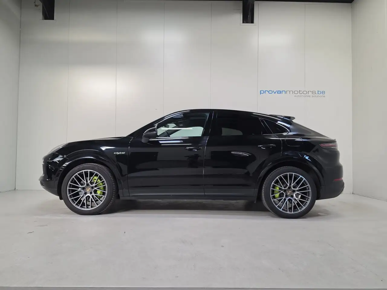 Porsche Cayenne - 8