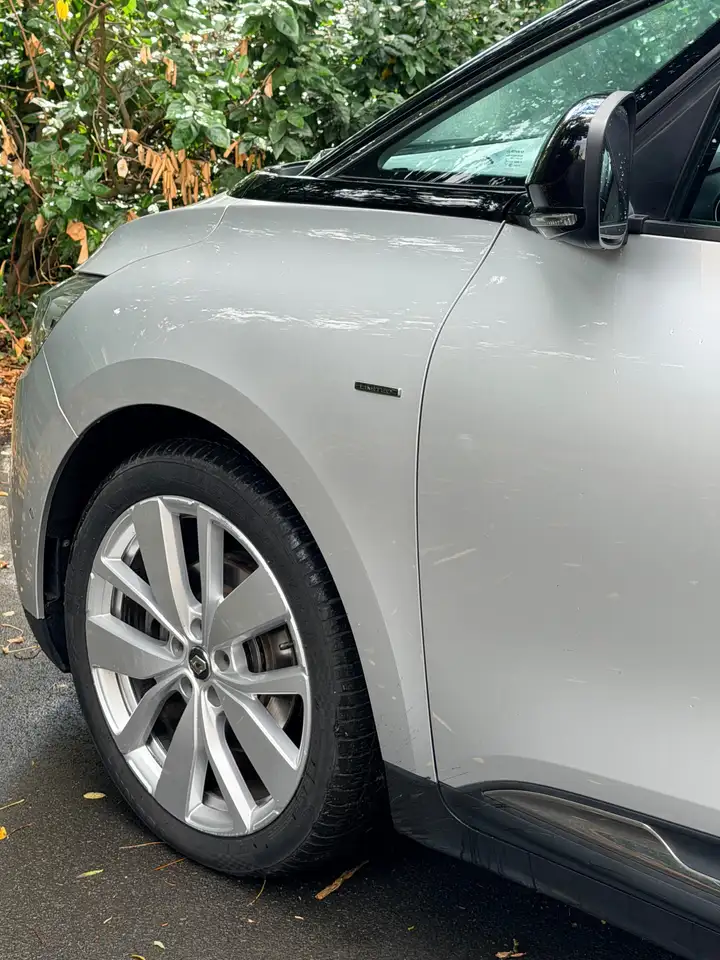 Renault Scenic - 5