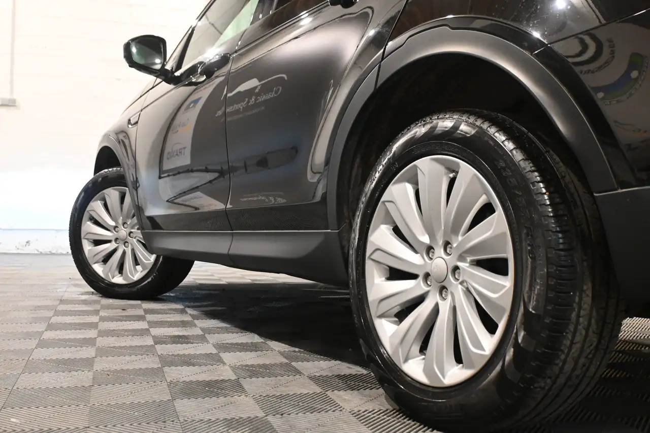 Land Rover Discovery Sport - 10
