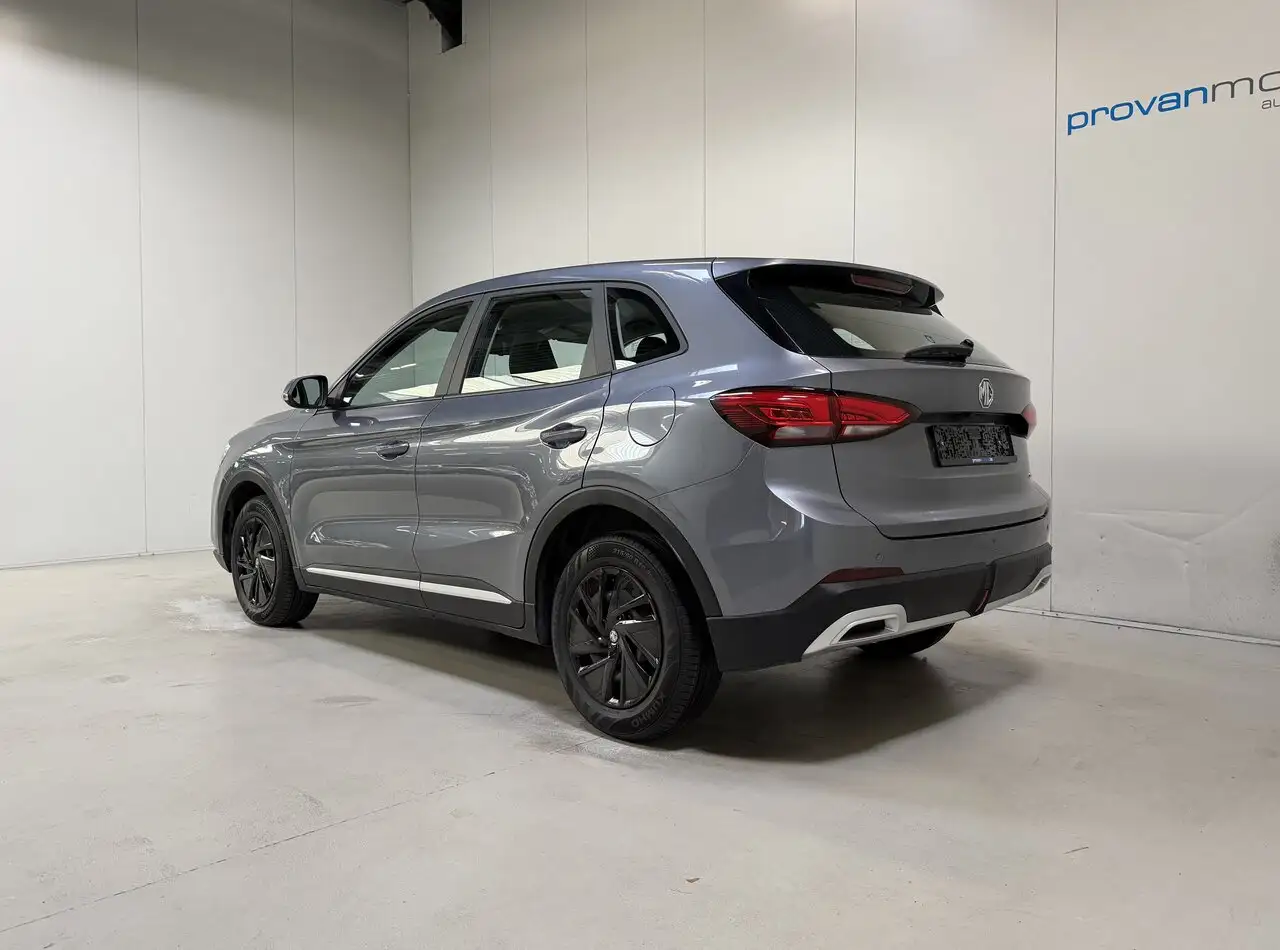 MG ZS - 6