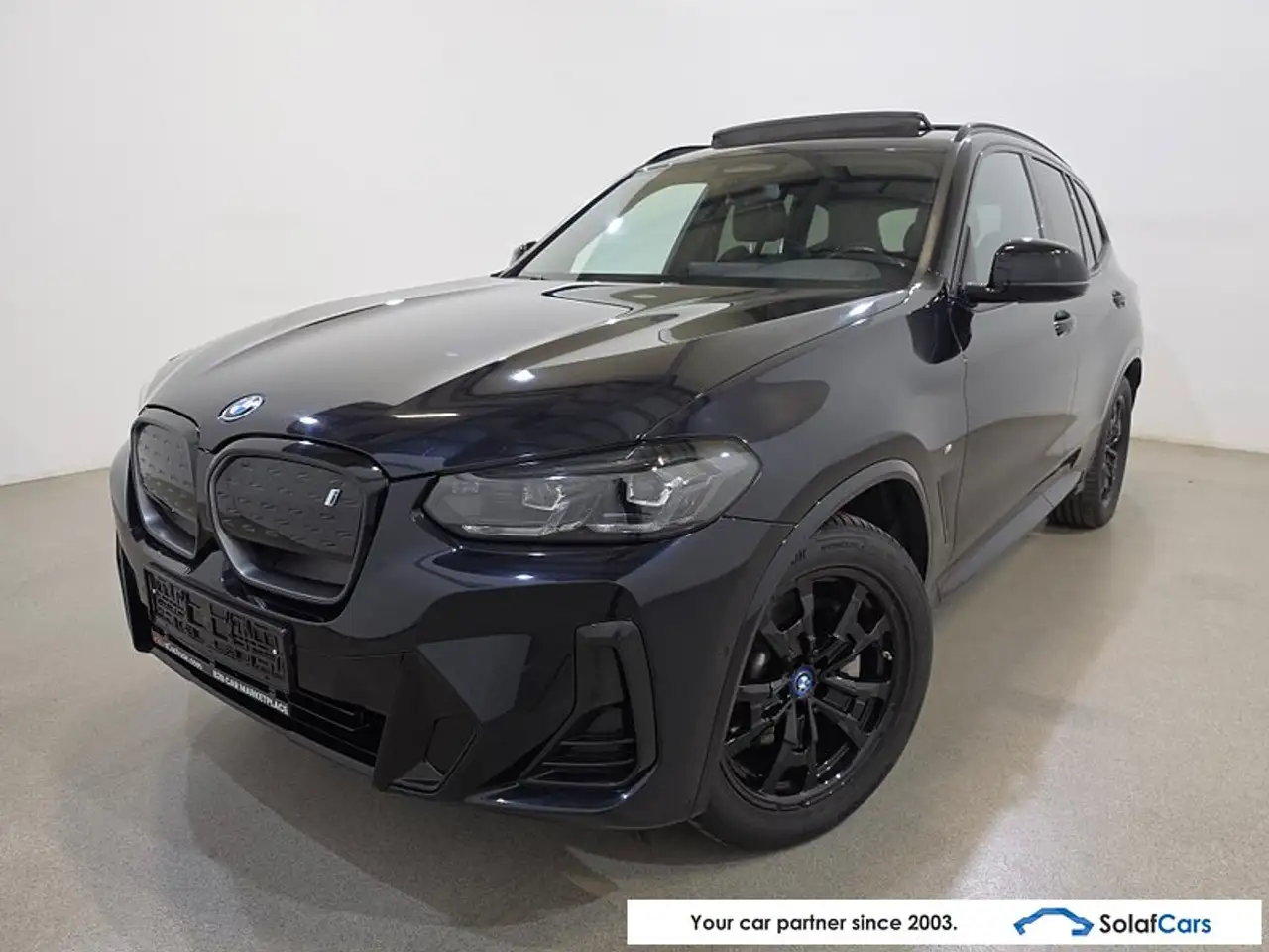 BMW iX3 - 1