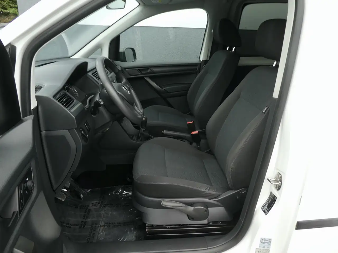 Volkswagen Caddy - 12