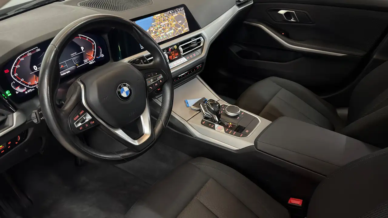BMW 318 - 8