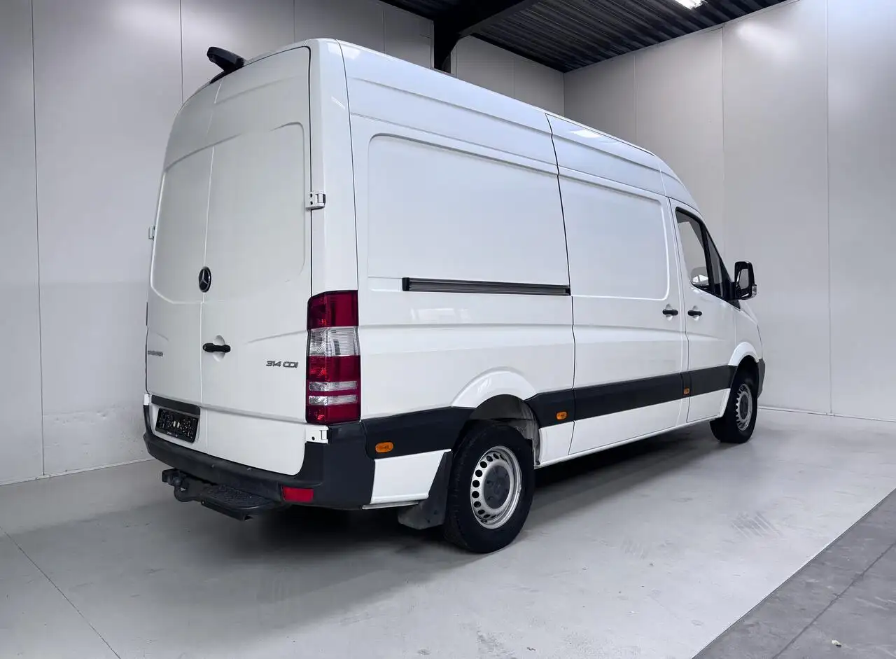 Mercedes-Benz Sprinter - 3