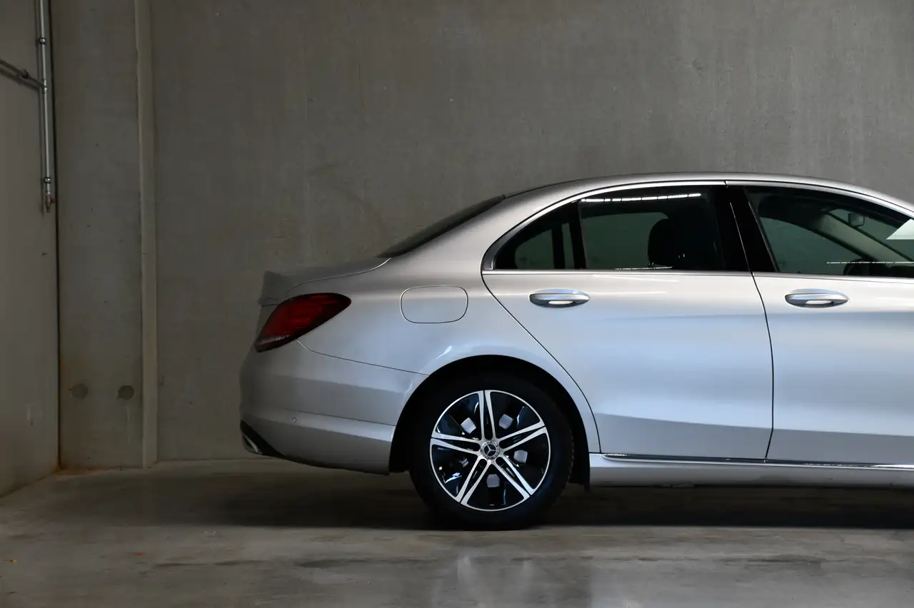 Mercedes-Benz C 200 - 9