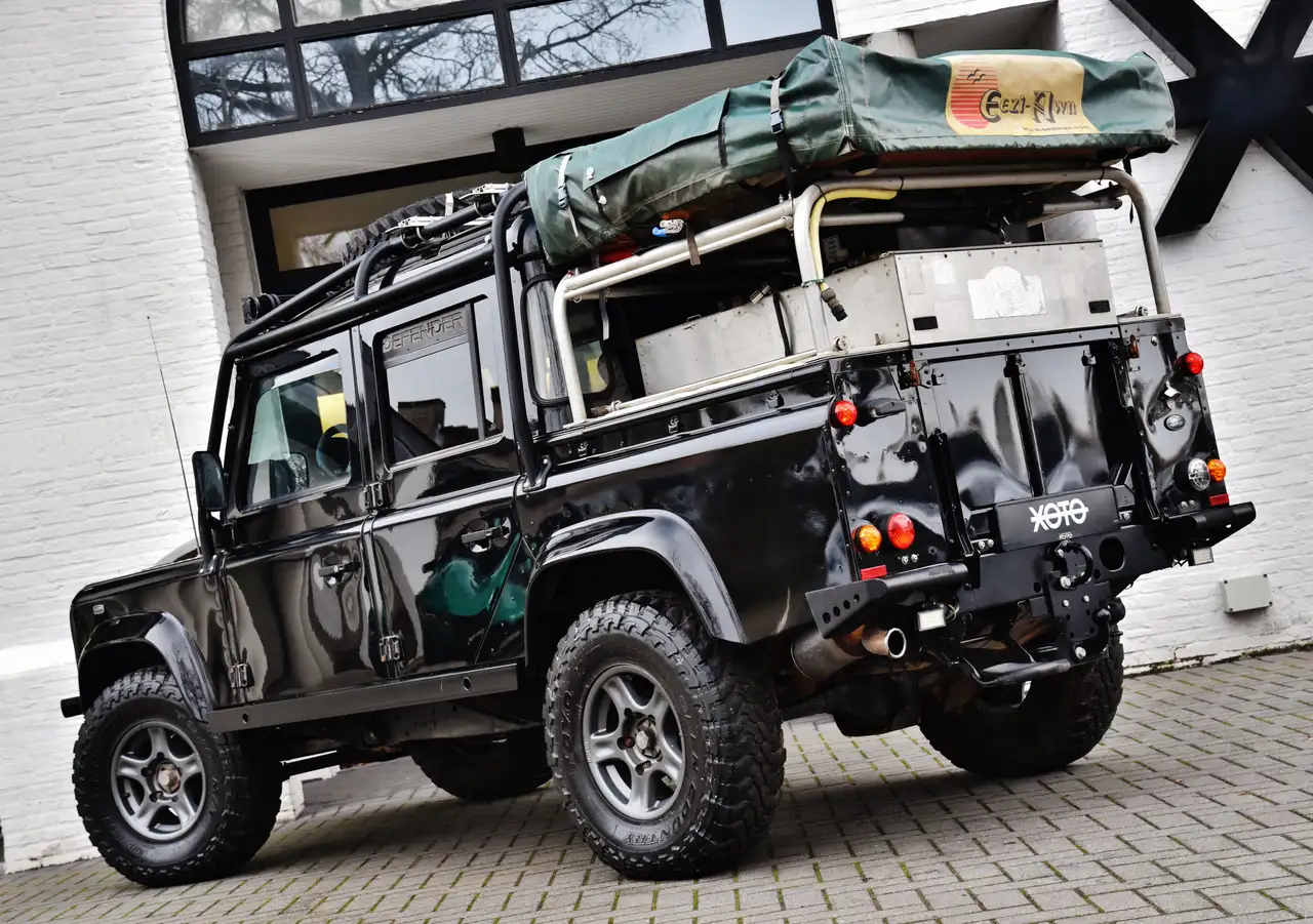 Land Rover Defender - 9