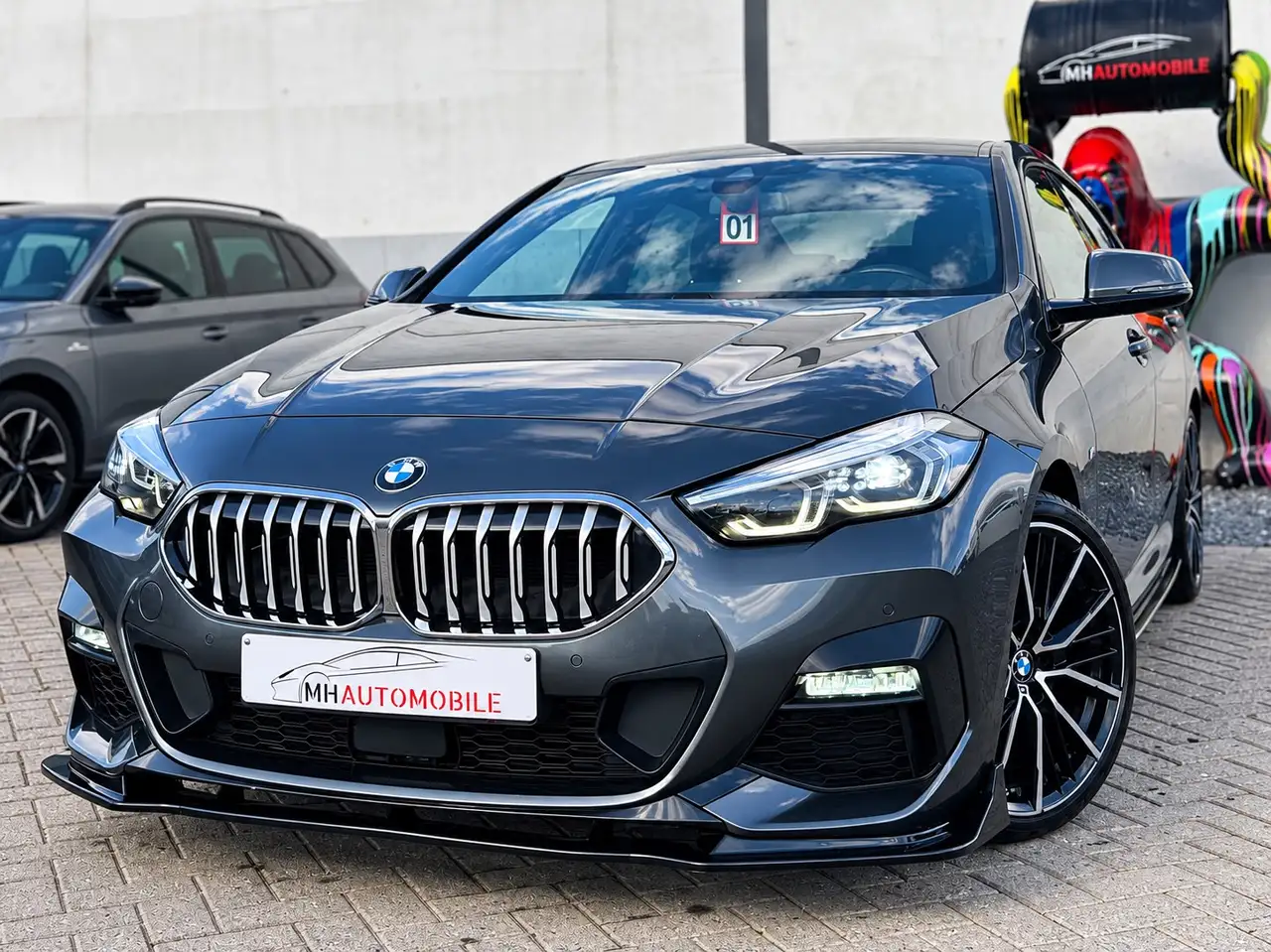 BMW 218 - 5