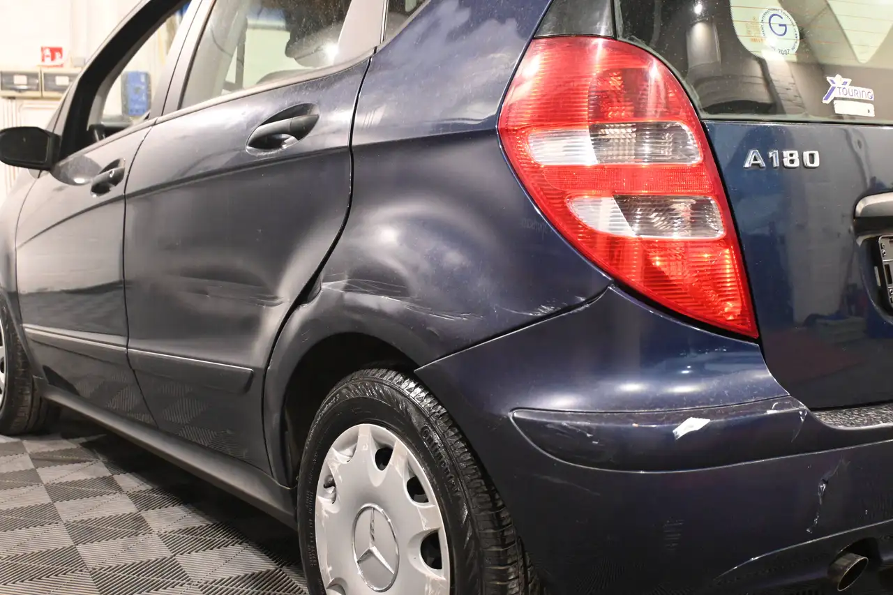 Mercedes-Benz A 180 - 5