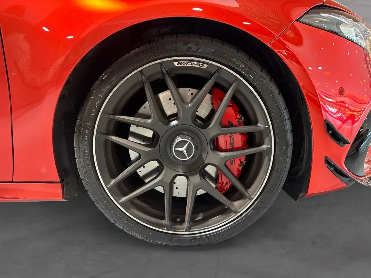 Mercedes-Benz A 45 AMG - 18