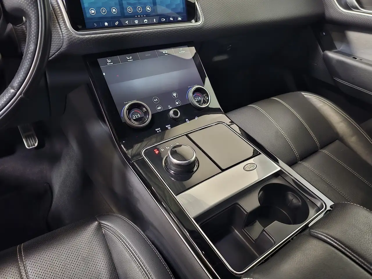 Land Rover Range Rover Velar - 12