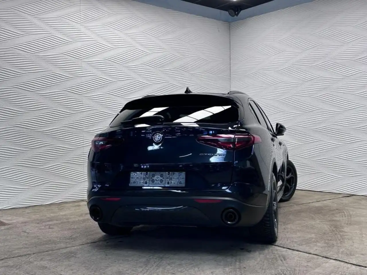 Alfa Romeo Stelvio - 9