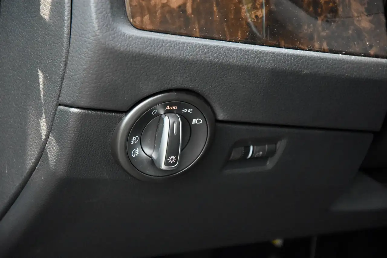 Volkswagen T6 Caravelle - 7