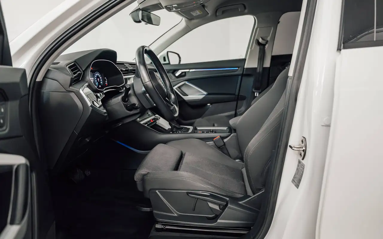 Audi Q3 - 10