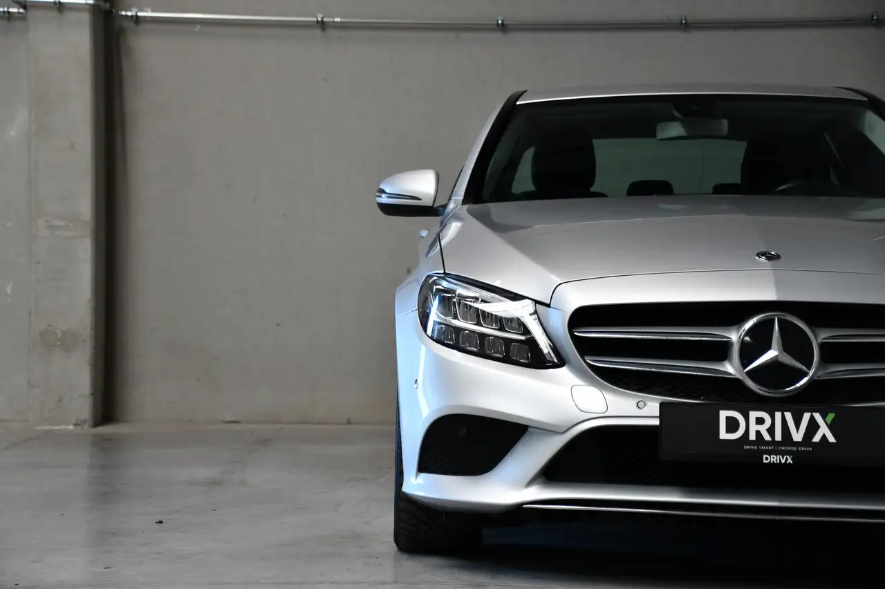 Mercedes-Benz C 200 - 6