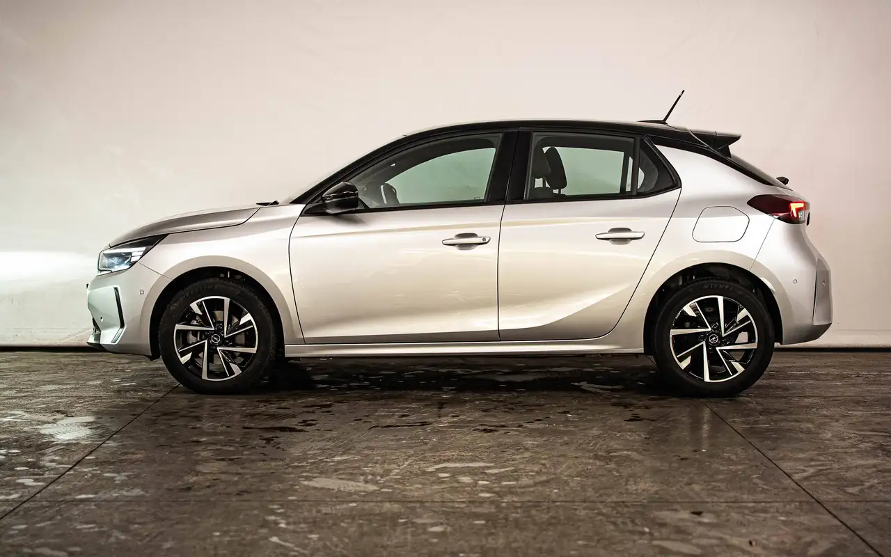 Opel Corsa - 2