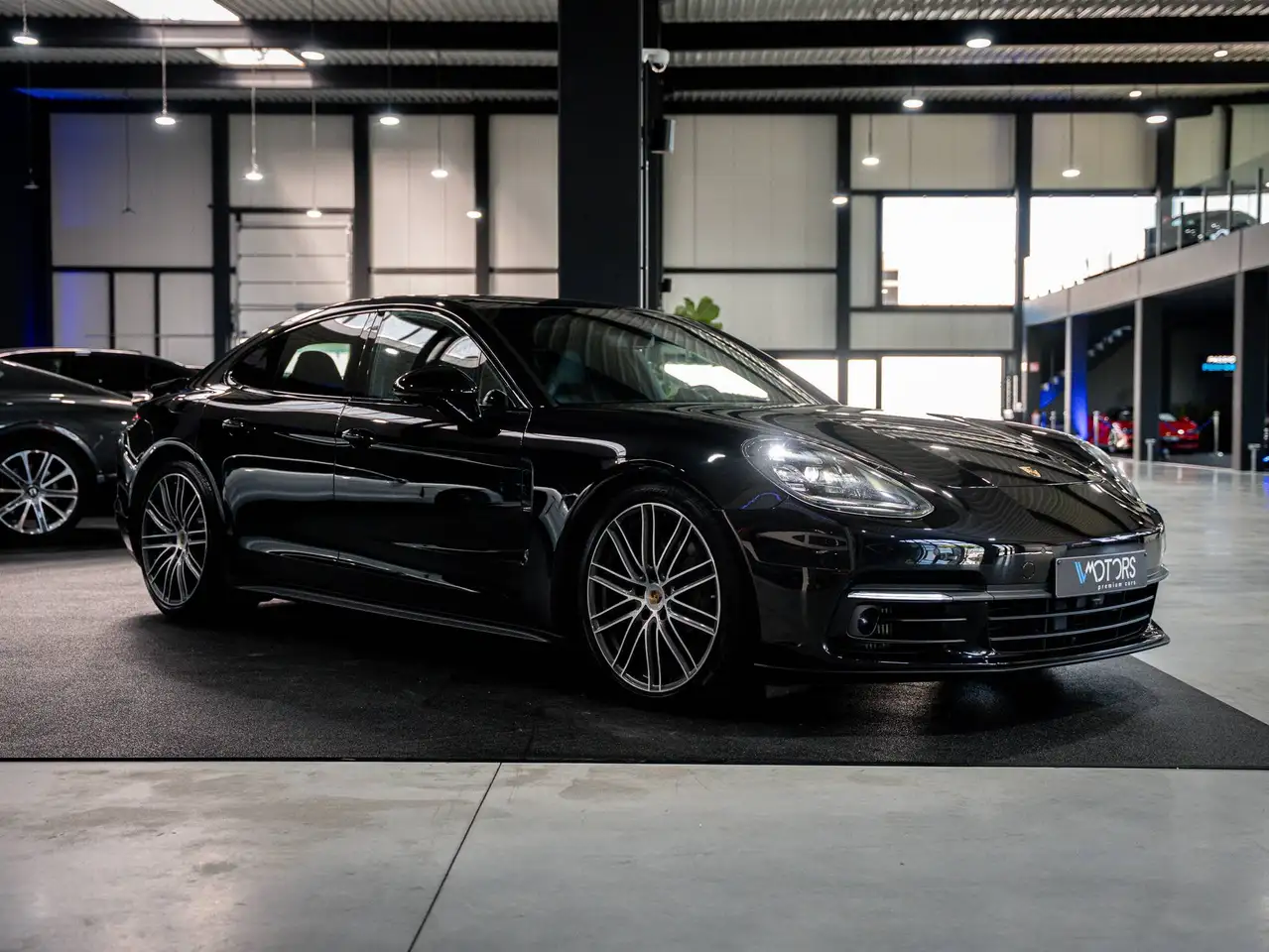 Porsche Panamera - 5